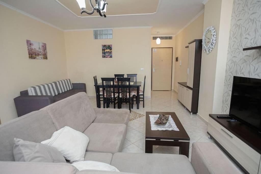 Side Comfort Flat 5 Leilighet Vlorë